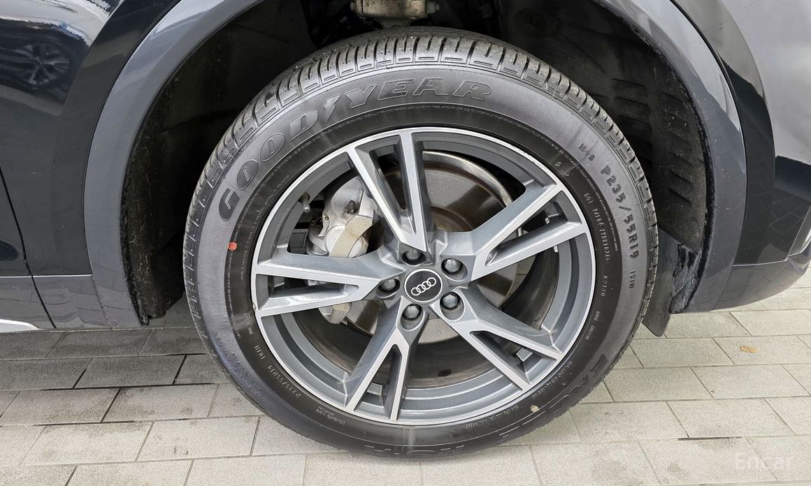 2021 Audi Q5 II (FY) Рестайлинг 45 TFSI Quattro с пробегом 42 341 км