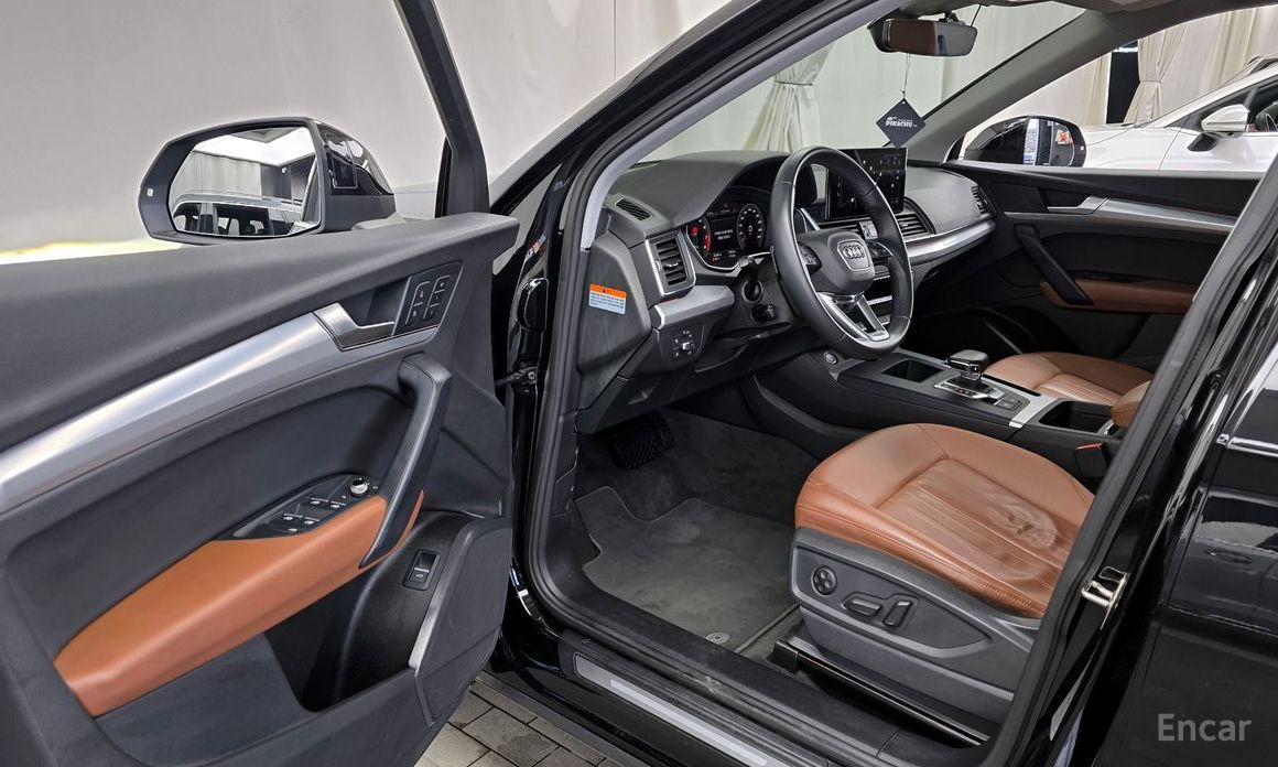 2021 Audi Q5 II (FY) Рестайлинг 45 TFSI Quattro с пробегом 42 341 км