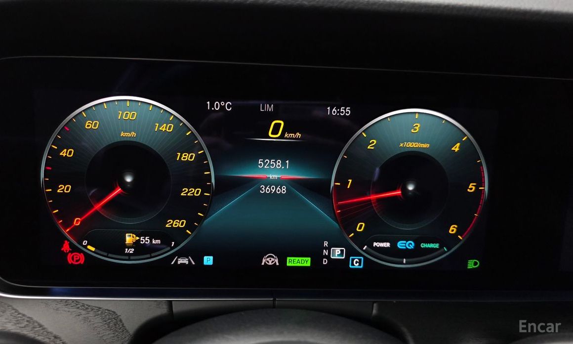 2022 Mercedes-Benz CLS III (C257) Рестайлинг CLS300d 4MATIC с пробегом 36 968 км