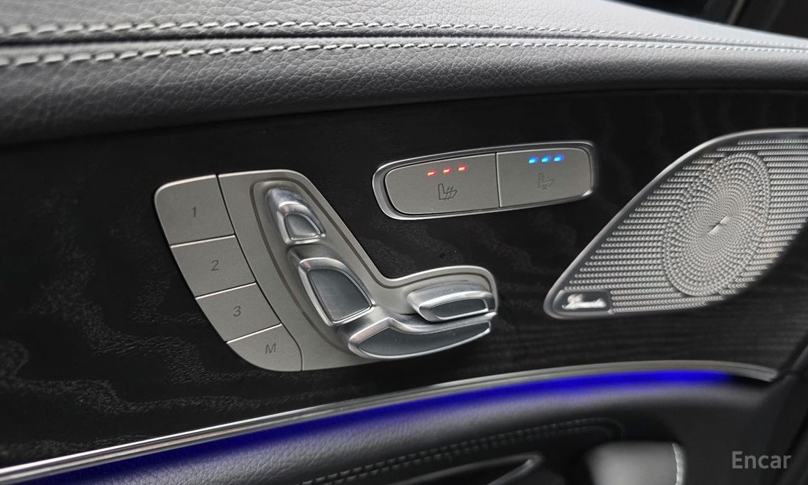 2022 Mercedes-Benz CLS III (C257) Рестайлинг CLS300d 4MATIC с пробегом 36 968 км