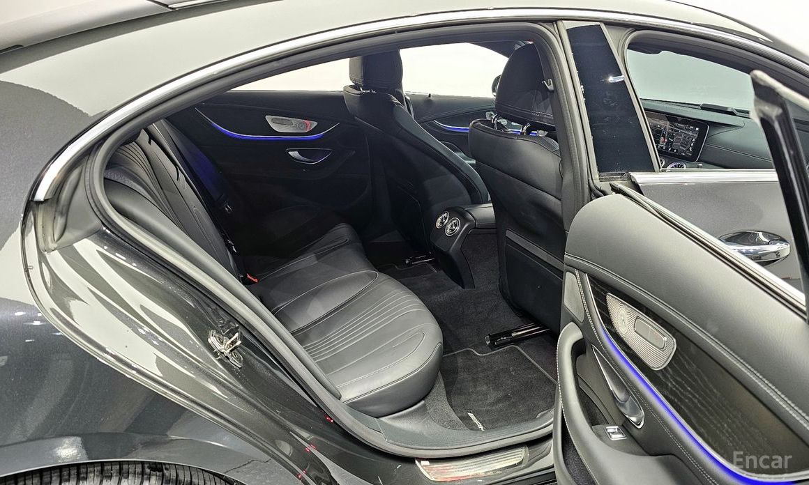 2022 Mercedes-Benz CLS III (C257) Рестайлинг CLS300d 4MATIC с пробегом 26 228 км