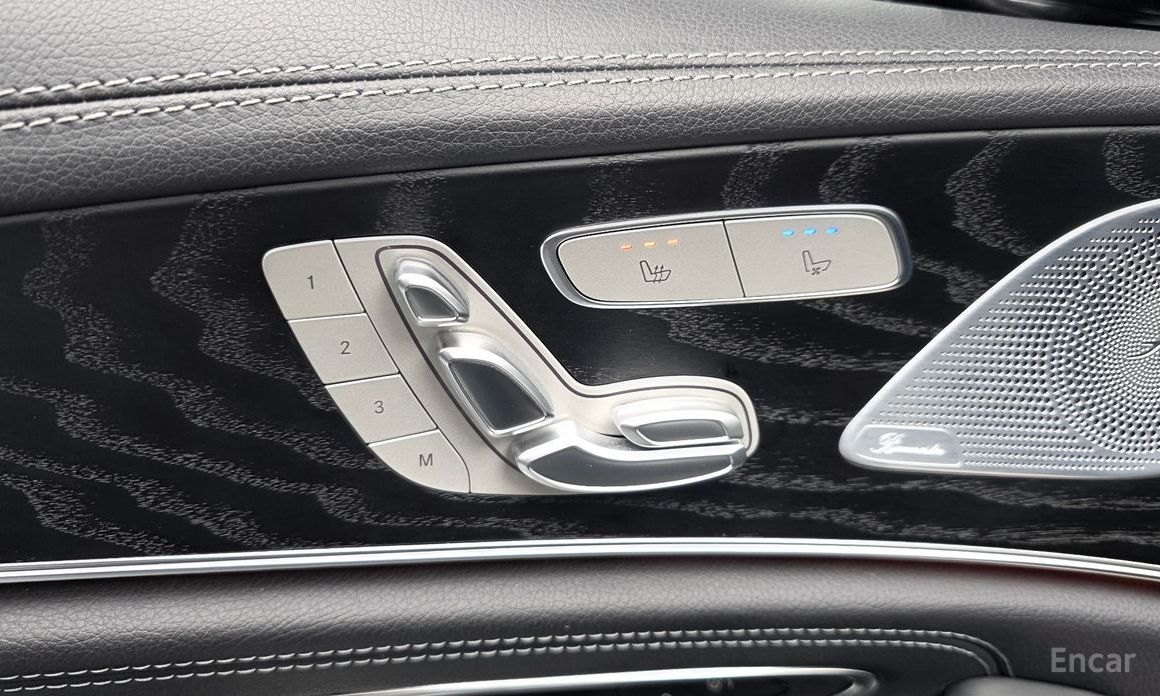 2022 Mercedes-Benz CLS III (C257) Рестайлинг CLS300d 4MATIC с пробегом 67 662 км