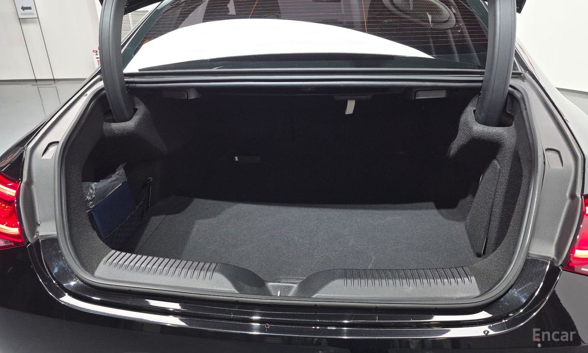2022 Mercedes-Benz CLS III (C257) Рестайлинг CLS300d 4MATIC с пробегом 67 662 км