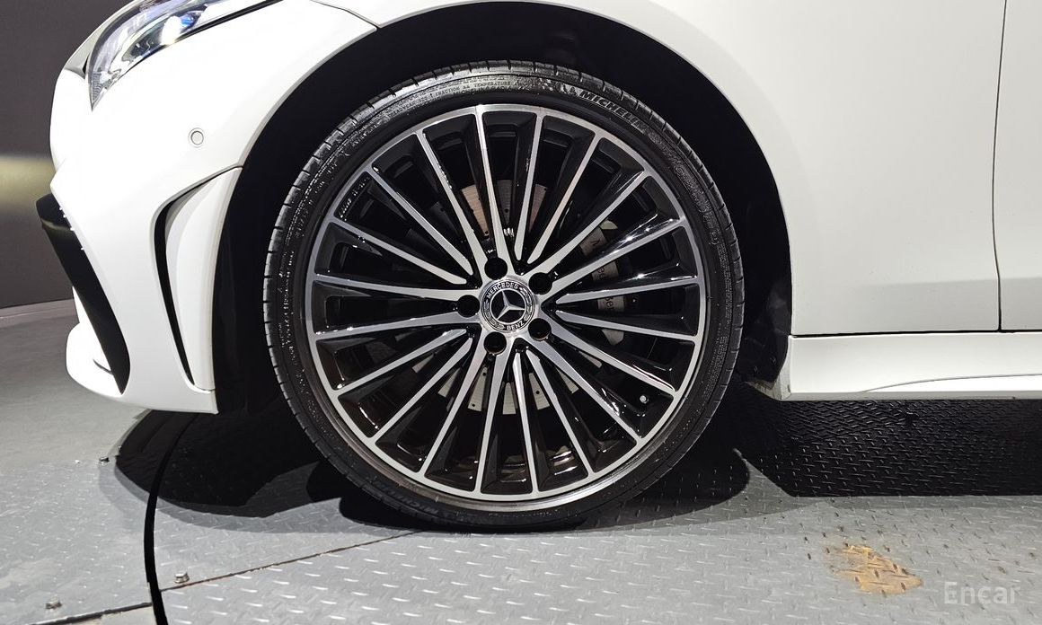 2023 Mercedes-Benz CLS III (C257) Рестайлинг CLS450 4MATIC с пробегом 12 343 км