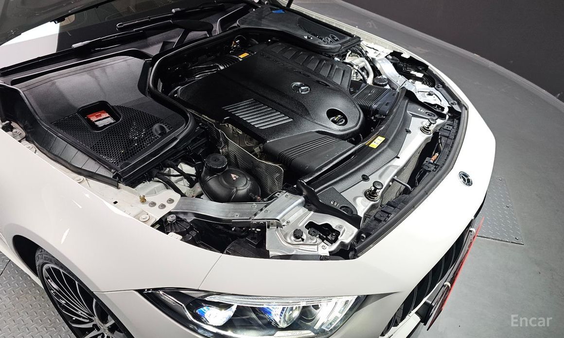 2023 Mercedes-Benz CLS III (C257) Рестайлинг CLS450 4MATIC с пробегом 12 343 км