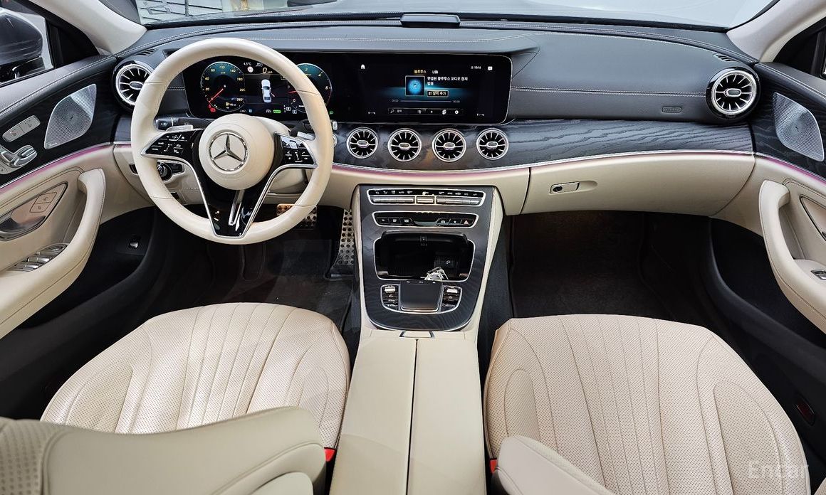 2022 Mercedes-Benz CLS III (C257) Рестайлинг CLS300d 4MATIC с пробегом 24 984 км