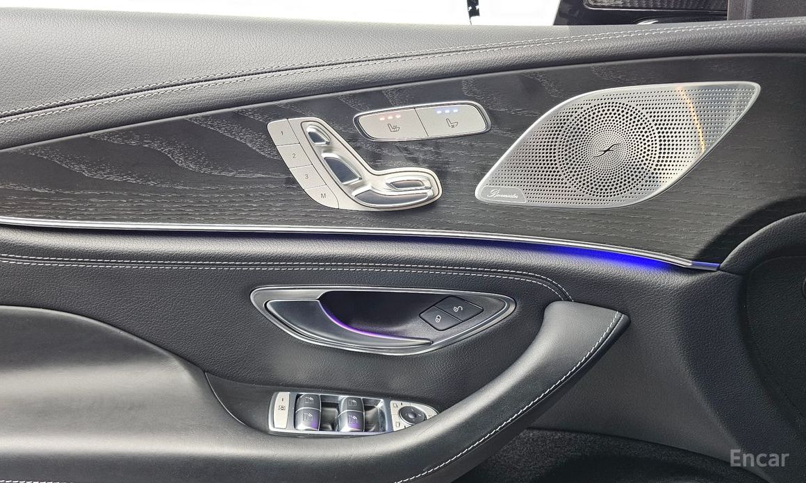 2022 Mercedes-Benz CLS III (C257) Рестайлинг CLS300d 4MATIC с пробегом 53 890 км