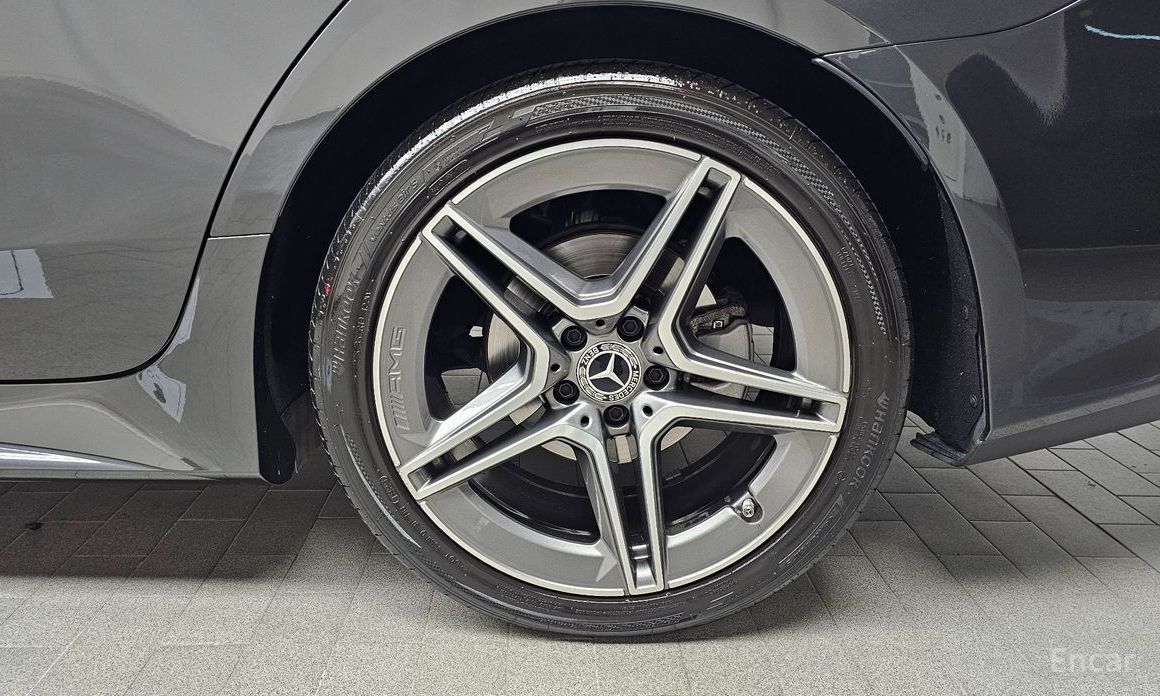 2022 Mercedes-Benz CLS III (C257) Рестайлинг CLS300d 4MATIC с пробегом 66 905 км