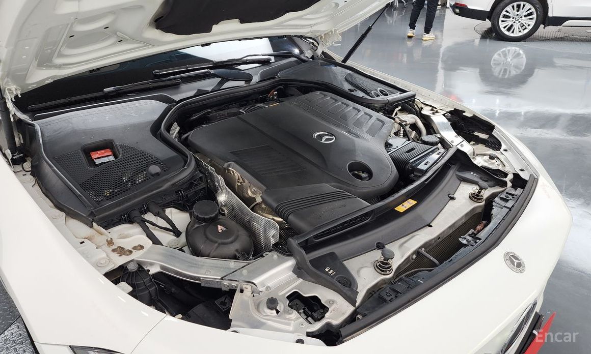 2021 Mercedes-Benz CLS III (C257) Рестайлинг CLS450 4MATIC AMG Line с пробегом 58 550 км