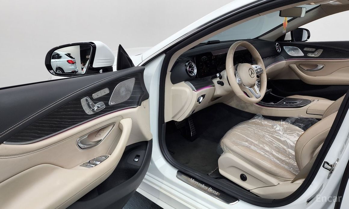 2021 Mercedes-Benz CLS III (C257) Рестайлинг CLS450 4MATIC AMG Line с пробегом 58 550 км