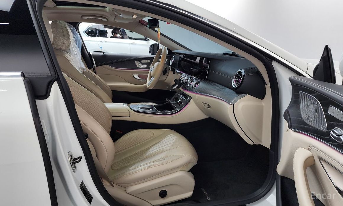 2021 Mercedes-Benz CLS III (C257) Рестайлинг CLS450 4MATIC AMG Line с пробегом 58 550 км