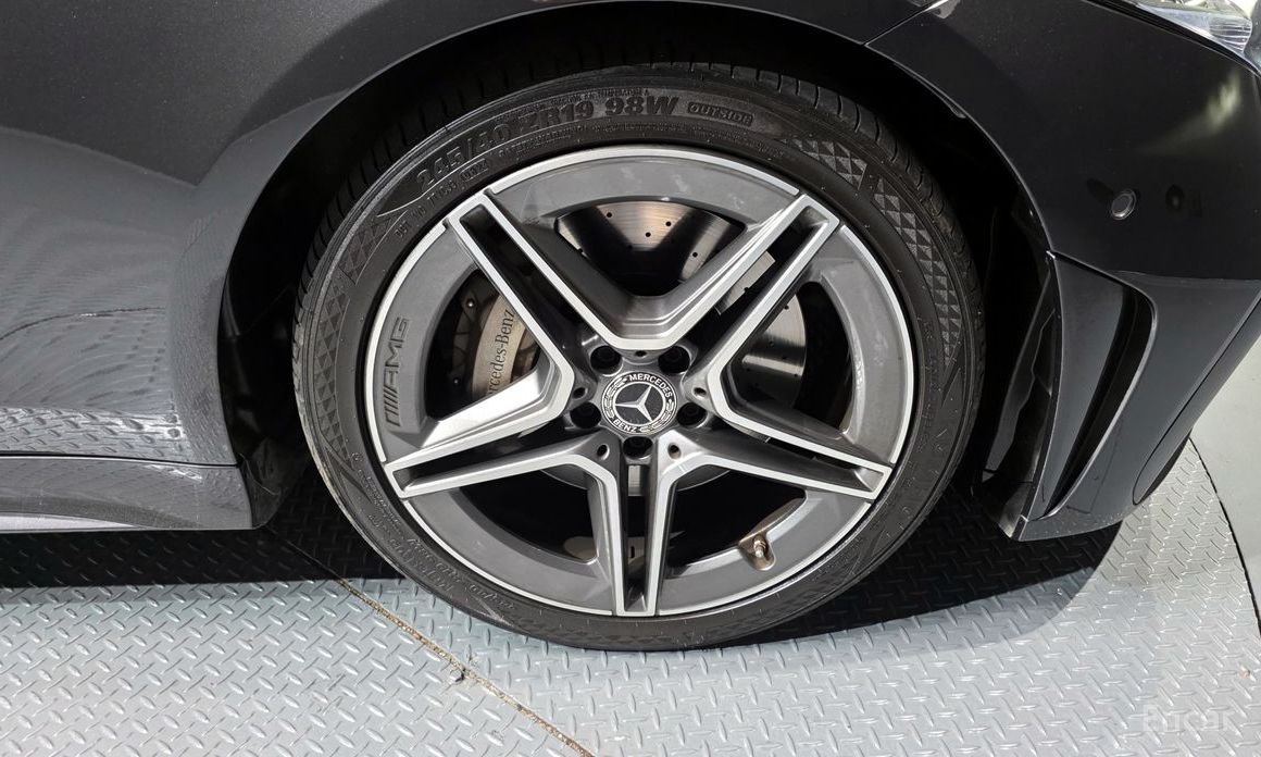 2022 Mercedes-Benz CLS III (C257) Рестайлинг CLS300d 4MATIC с пробегом 69 635 км