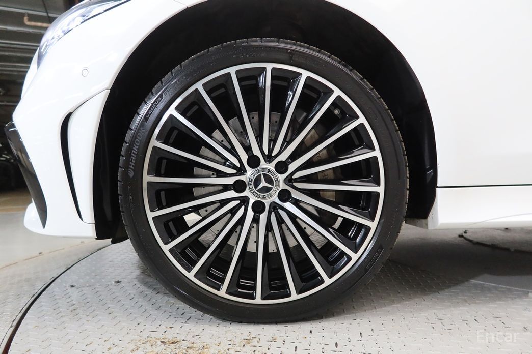 2022 Mercedes-Benz CLS III (C257) Рестайлинг CLS450 4MATIC с пробегом 58 109 км