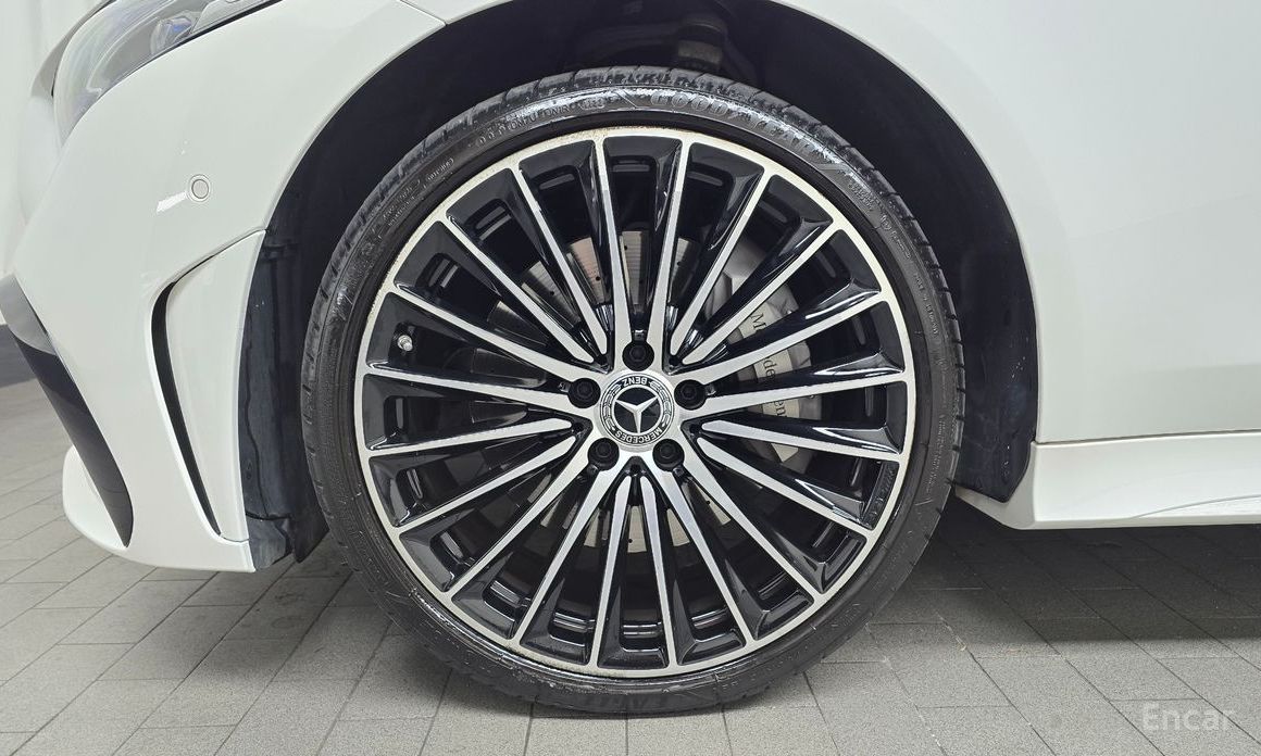 2022 Mercedes-Benz CLS III (C257) Рестайлинг CLS450 4MATIC с пробегом 23 048 км