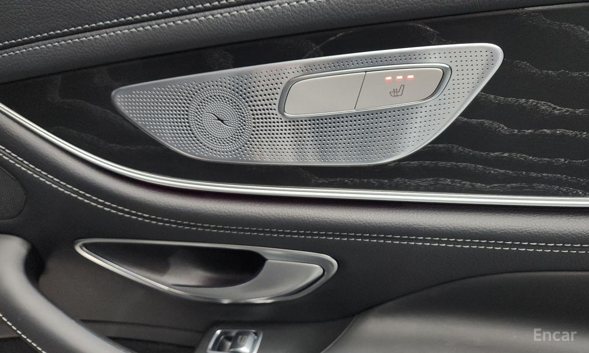 2022 Mercedes-Benz CLS III (C257) Рестайлинг CLS300d 4MATIC с пробегом 119 405 км
