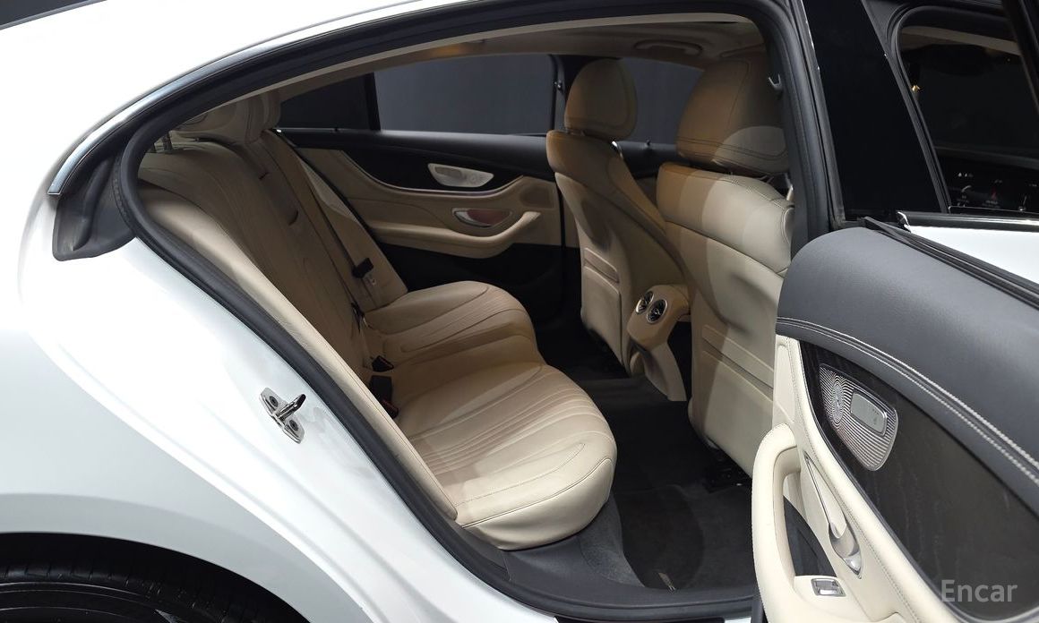 2023 Mercedes-Benz CLS III (C257) Рестайлинг CLS300d 4MATIC с пробегом 53 107 км