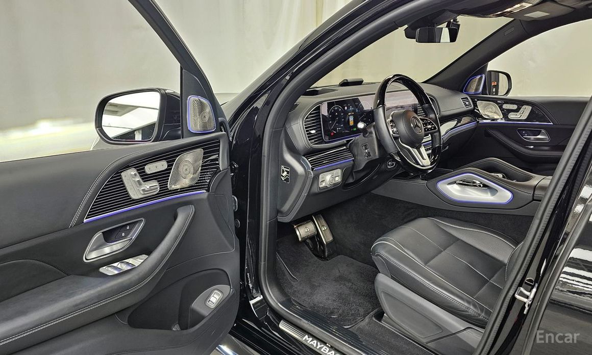 2023 Mercedes-Benz GLS II (X167) Maybach GLS600 4MATIC с пробегом 36 830 км