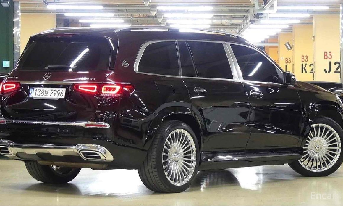 2022 Mercedes-Benz GLS II (X167) Maybach GLS600 4MATIC Manufakur с пробегом 38 000 км