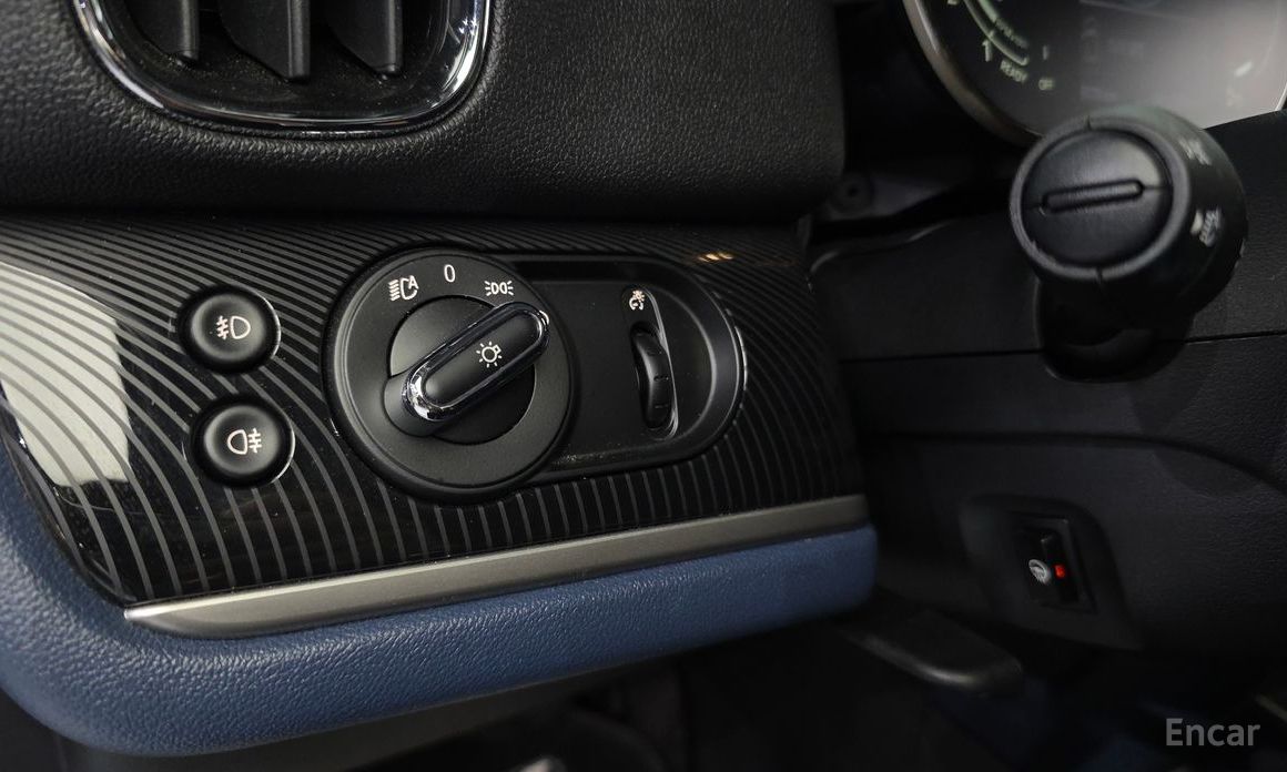 2023 Mini Countryman II Рестайлинг ALL4 Classic Launch Pack 2nd с пробегом 35 178 км