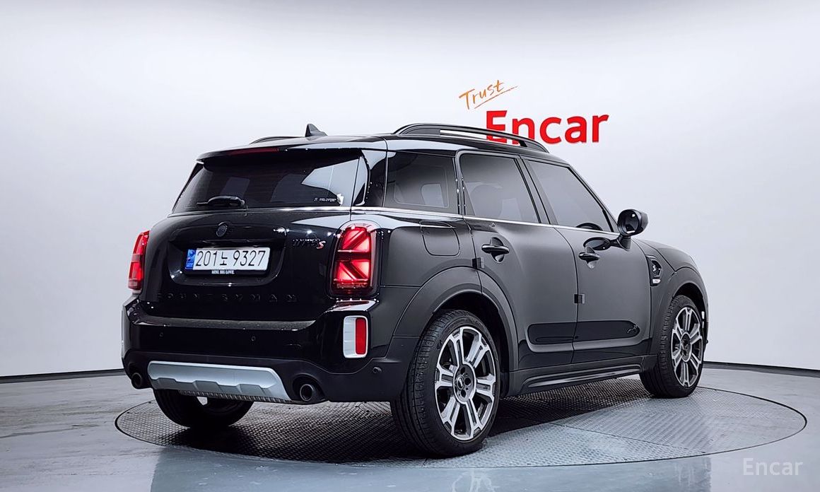 2023 Mini Countryman II Рестайлинг ALL4 Classic Launch Pack 2nd с пробегом 14 511 км