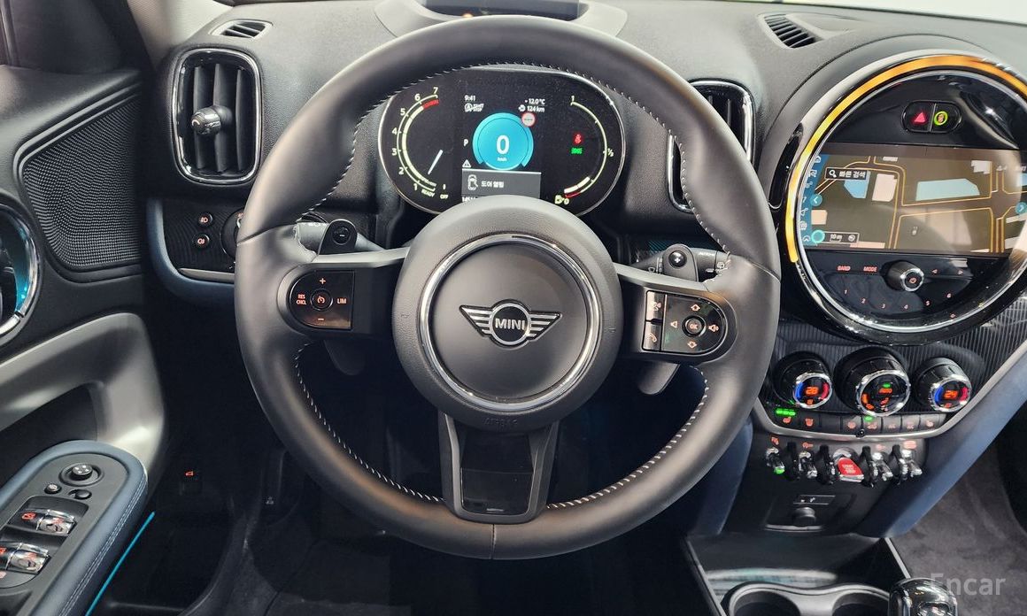 2023 Mini Countryman II Рестайлинг ALL4 Classic Launch Pack 2nd с пробегом 14 511 км