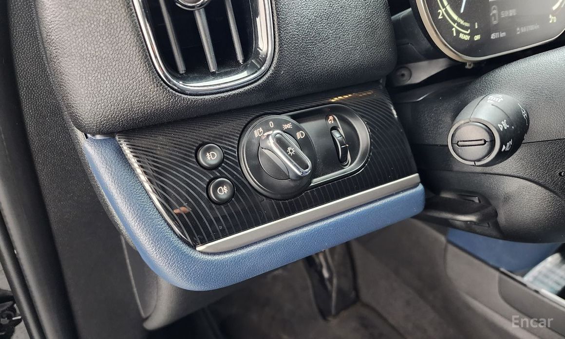 2023 Mini Countryman II Рестайлинг ALL4 Classic Launch Pack 2nd с пробегом 14 511 км