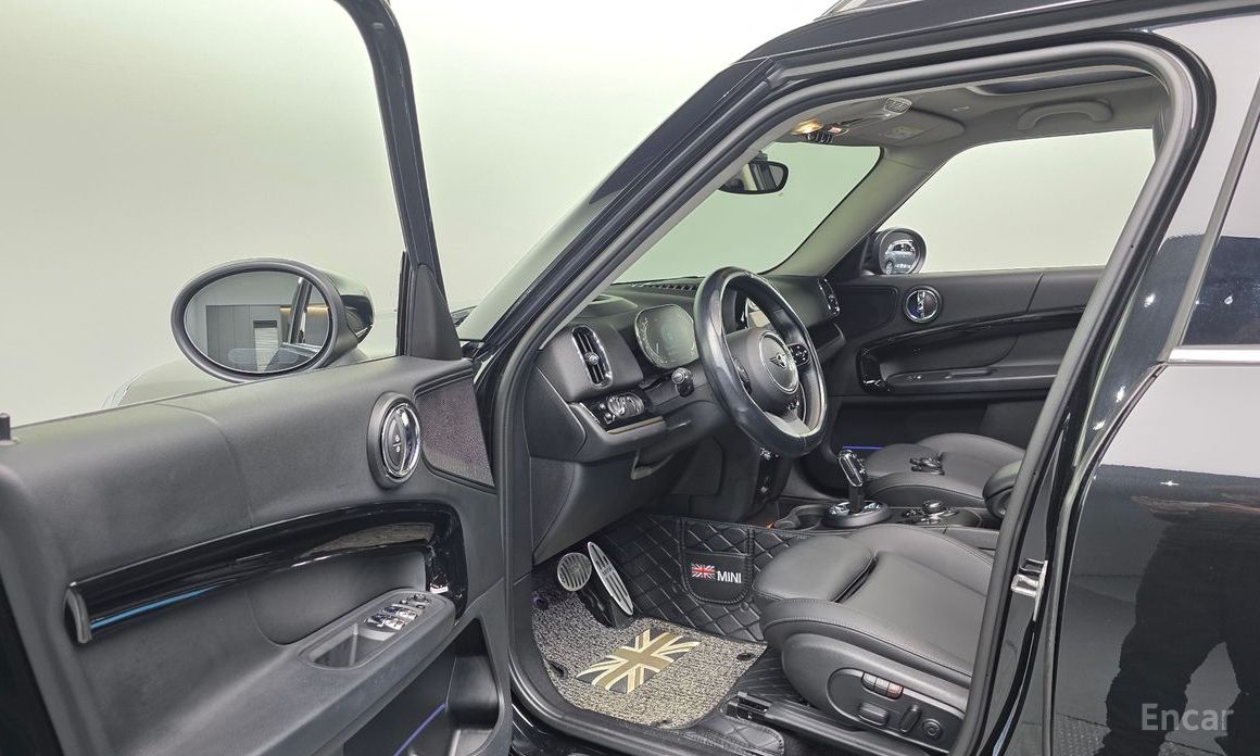 2022 Mini Countryman II Рестайлинг Classic 2nd с пробегом 43 704 км