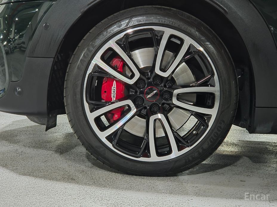 2023 Mini Countryman II Рестайлинг JCW Launch Pack 2nd Gen с пробегом 15 120 км