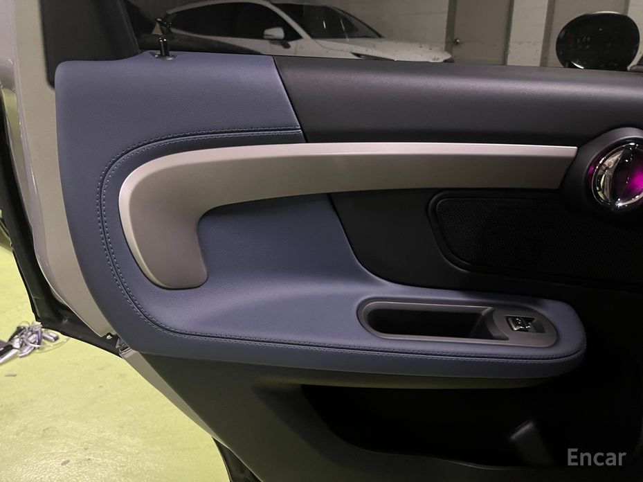 2023 Mini Countryman II Рестайлинг ALL4 Classic Launch Pack 2nd с пробегом 44 791 км