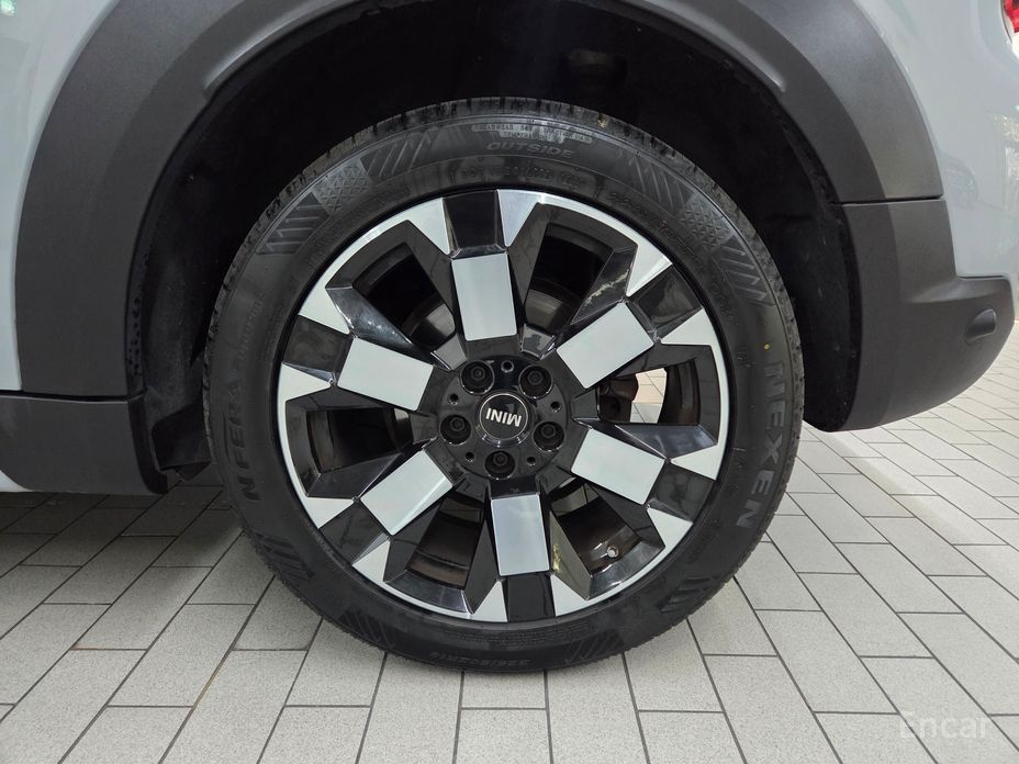 2023 Mini Countryman II Рестайлинг ALL4 Untamed Edition 2nd Gen с пробегом 22 655 км