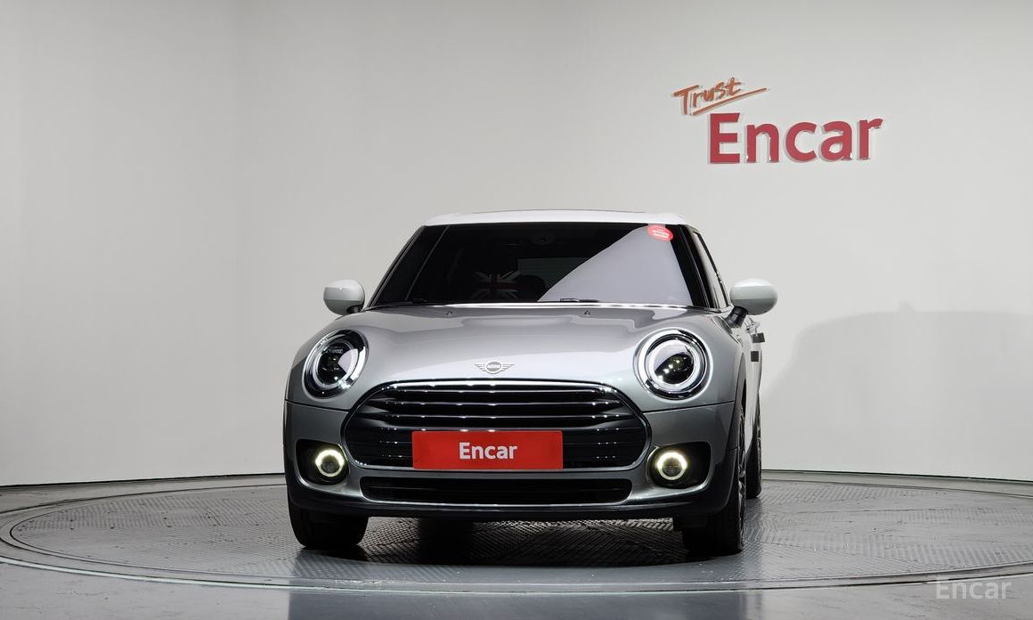 2023 Mini Clubman II Рестайлинг Classic 2nd с пробегом 63 897 км