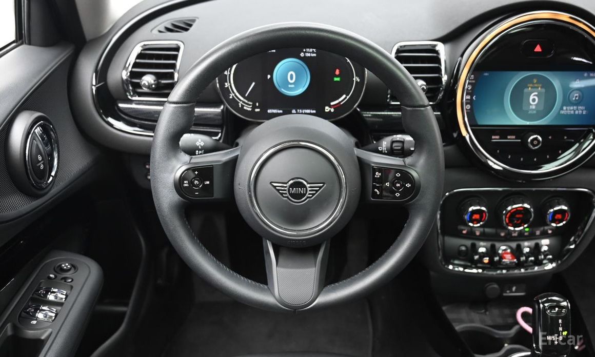 2023 Mini Clubman II Рестайлинг Classic 2nd с пробегом 63 765 км