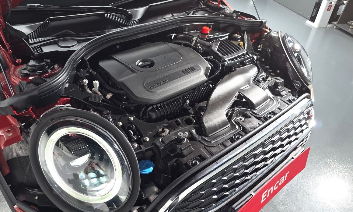 2023 Mini Clubman II Рестайлинг Multitione Edition 2nd с пробегом 22 546 км