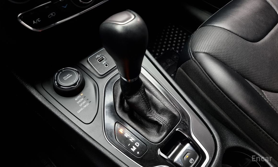 2022 Jeep Cherokee V (KL) Рестайлинг 2.4 Limited AWD с пробегом 36 360 км