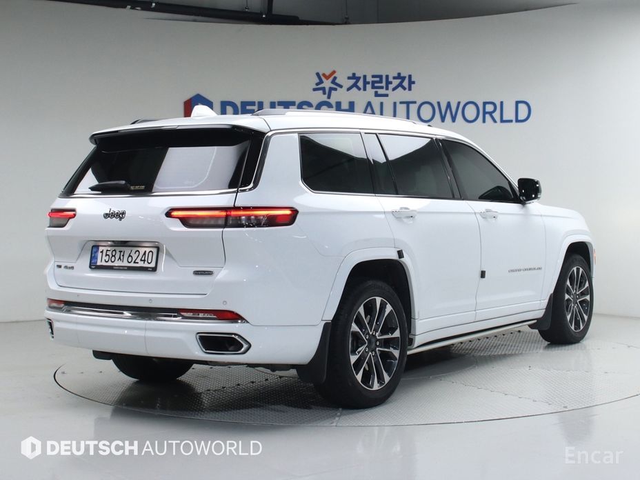 2022 Jeep Cherokee V (KL) Рестайлинг L 3.6 Overland с пробегом 42 092 км