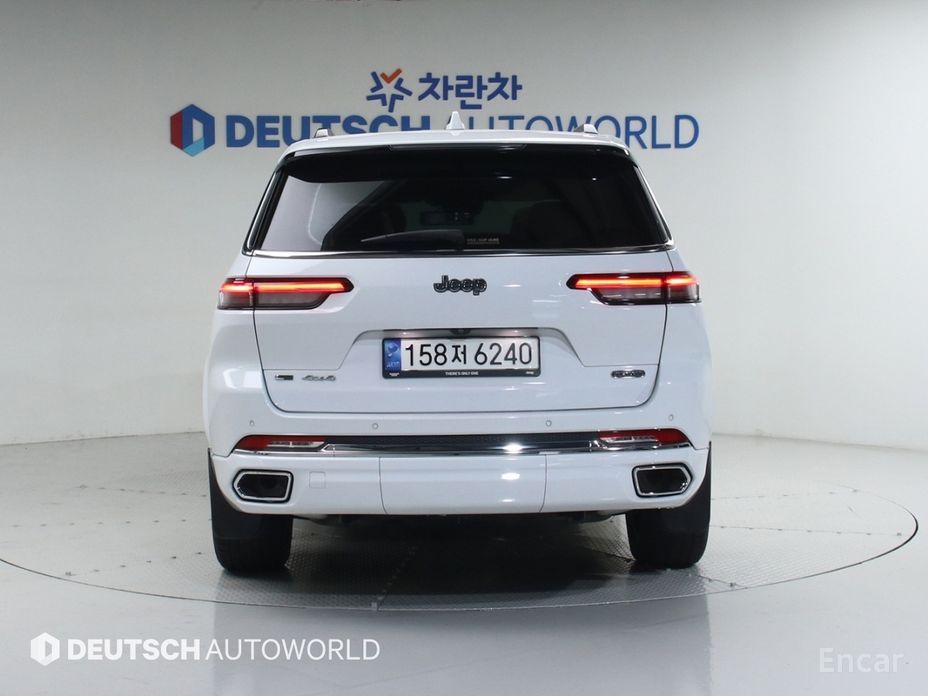 2022 Jeep Cherokee V (KL) Рестайлинг L 3.6 Overland с пробегом 42 092 км