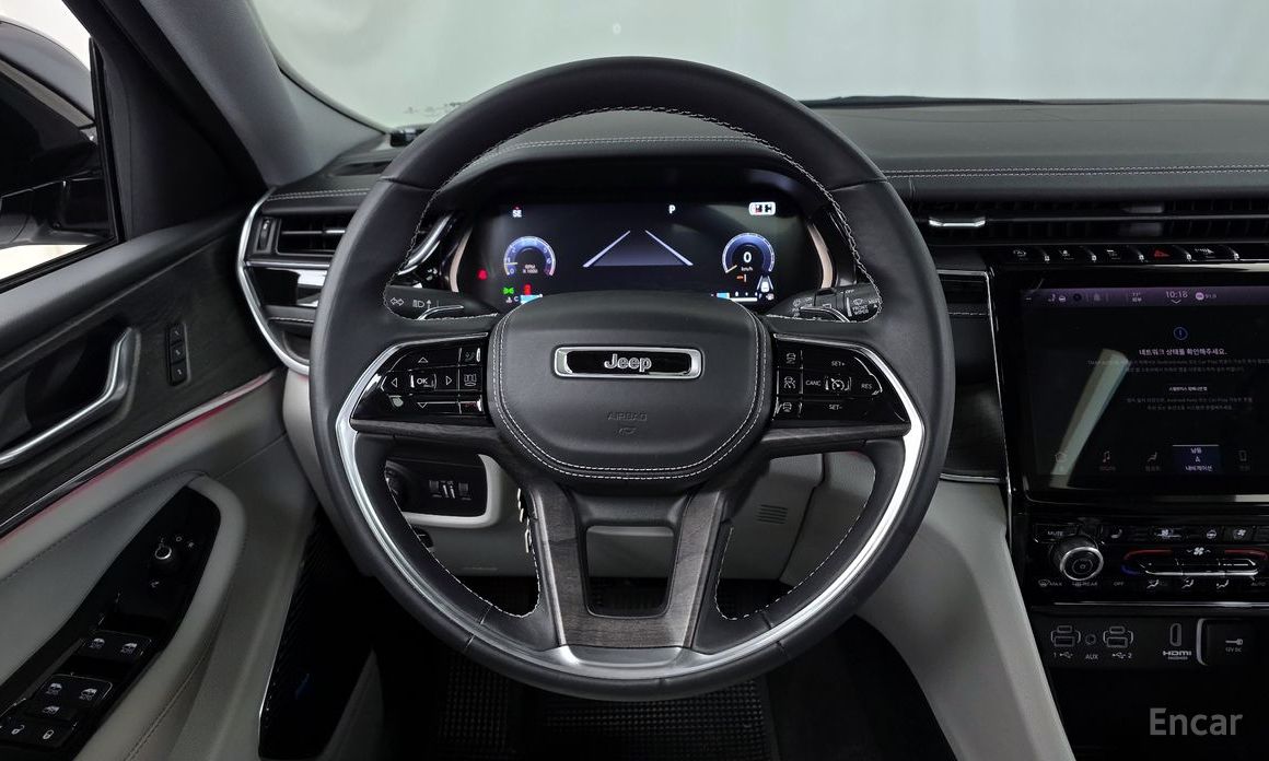 2022 Jeep Cherokee V (KL) Рестайлинг L 3.6 Overland с пробегом 42 096 км
