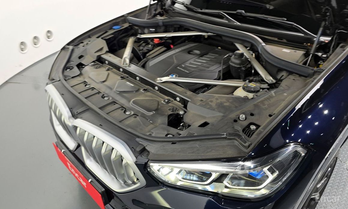 2022 BMW X6 III (G06) xDrive40i M Sport с пробегом 39 028 км