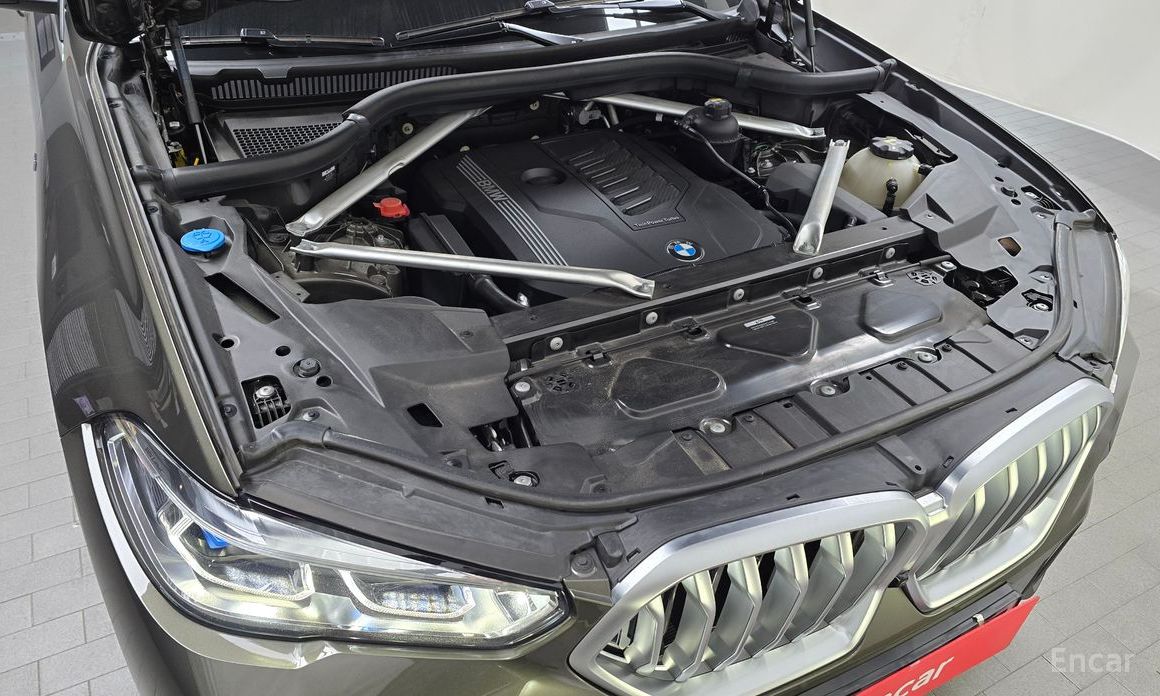 2022 BMW X6 III (G06) xDrive40i M Sport с пробегом 28 124 км