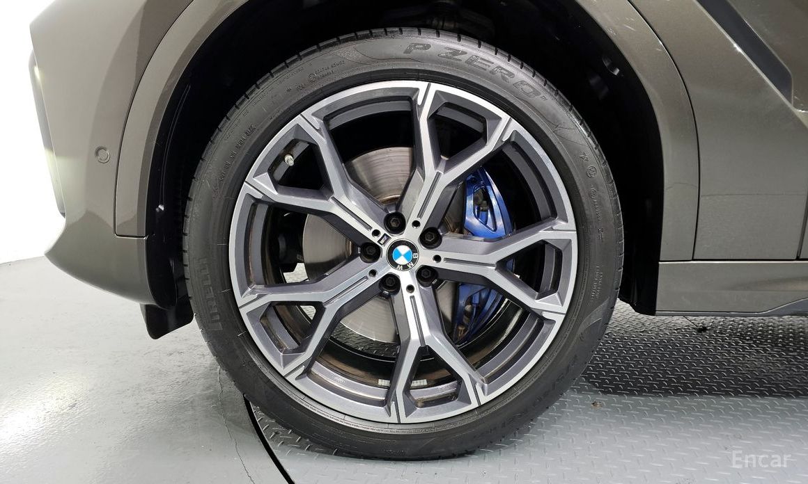 2022 BMW X6 III (G06) xDrive40i M Sport с пробегом 67 323 км