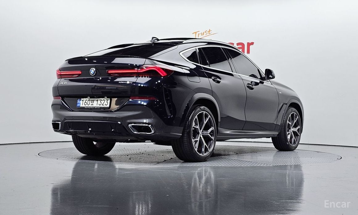 2022 BMW X6 III (G06) xDrive40i M Sport с пробегом 27 571 км