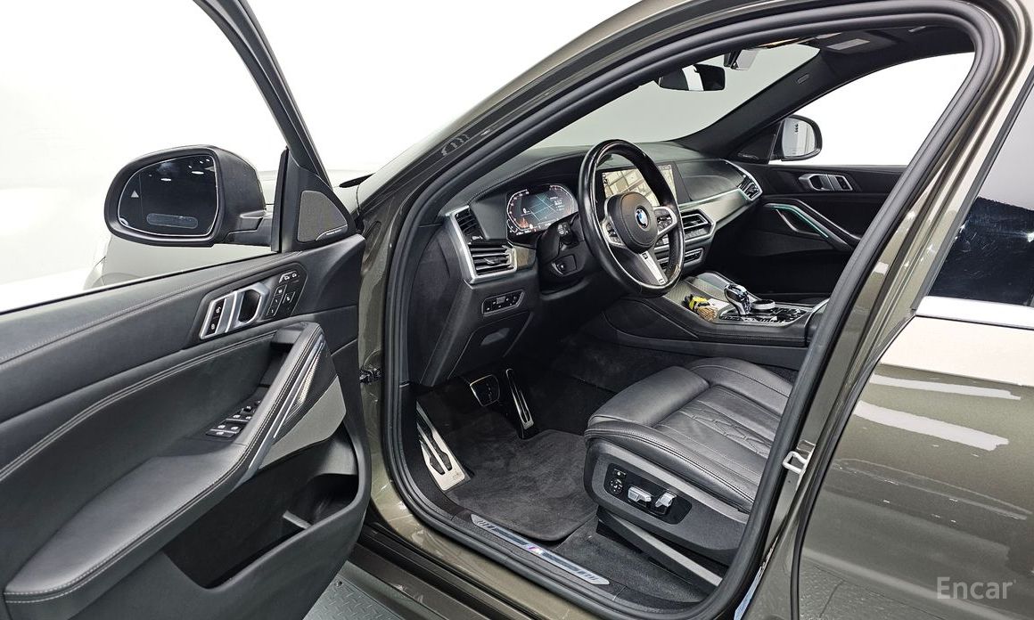 2022 BMW X6 III (G06) xDrive40i M Sport с пробегом 67 323 км