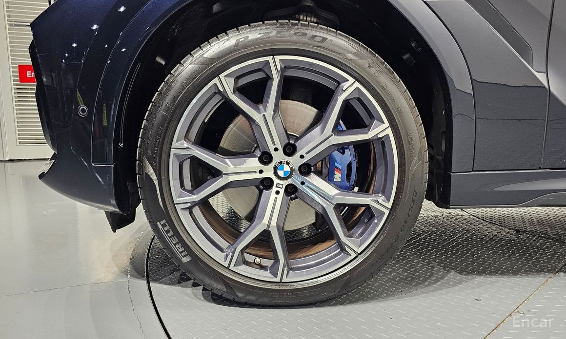 2022 BMW X6 III (G06) xDrive40i M Sport с пробегом 27 571 км