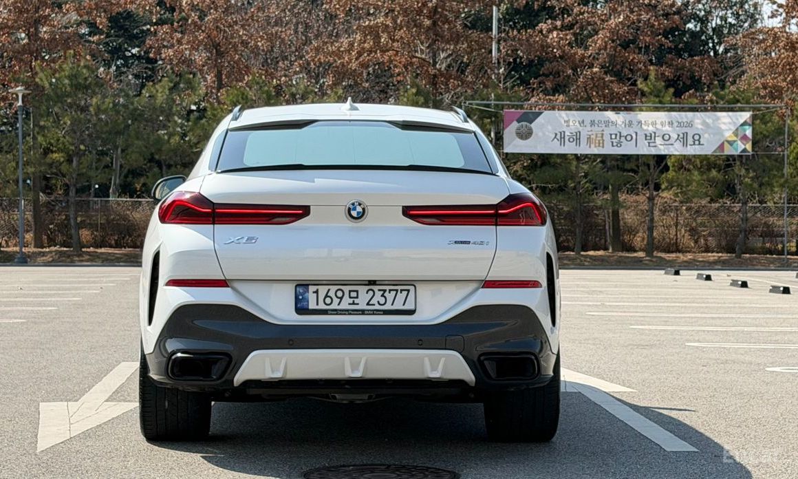2022 BMW X6 III (G06) xDrive40i M Sport с пробегом 64 414 км