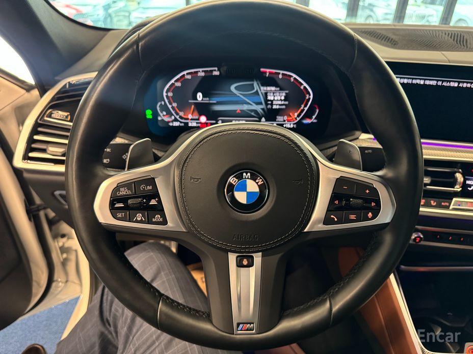 2022 BMW X6 III (G06) xDrive40i M Sport с пробегом 39 740 км