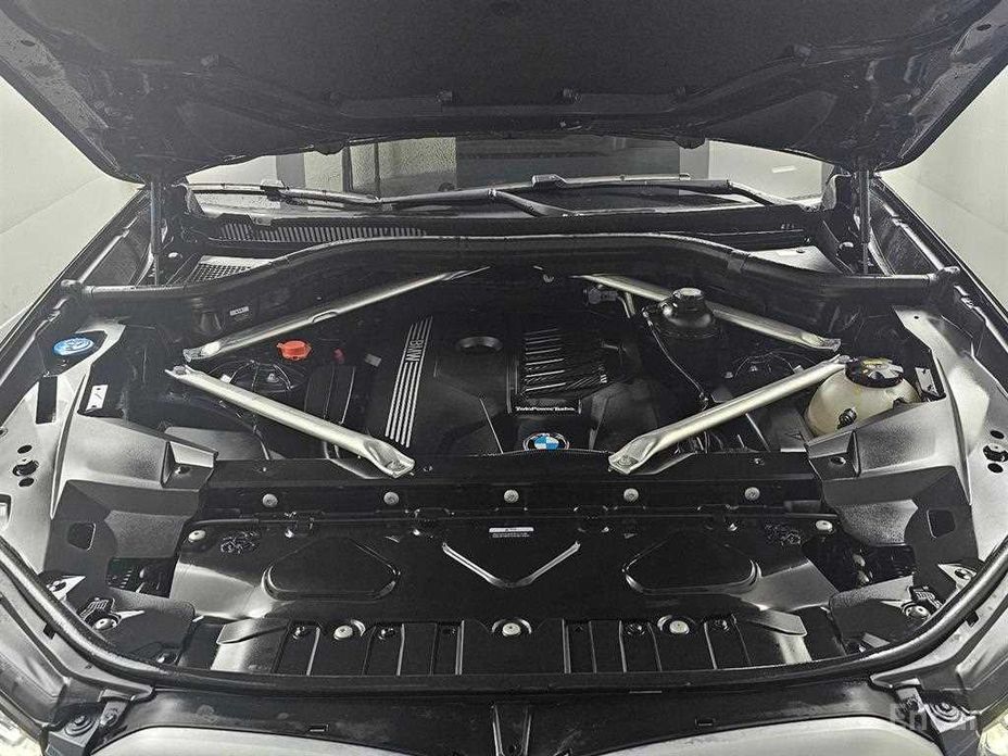 2022 BMW X6 III (G06) xDrive40i M Sport с пробегом 12 114 км