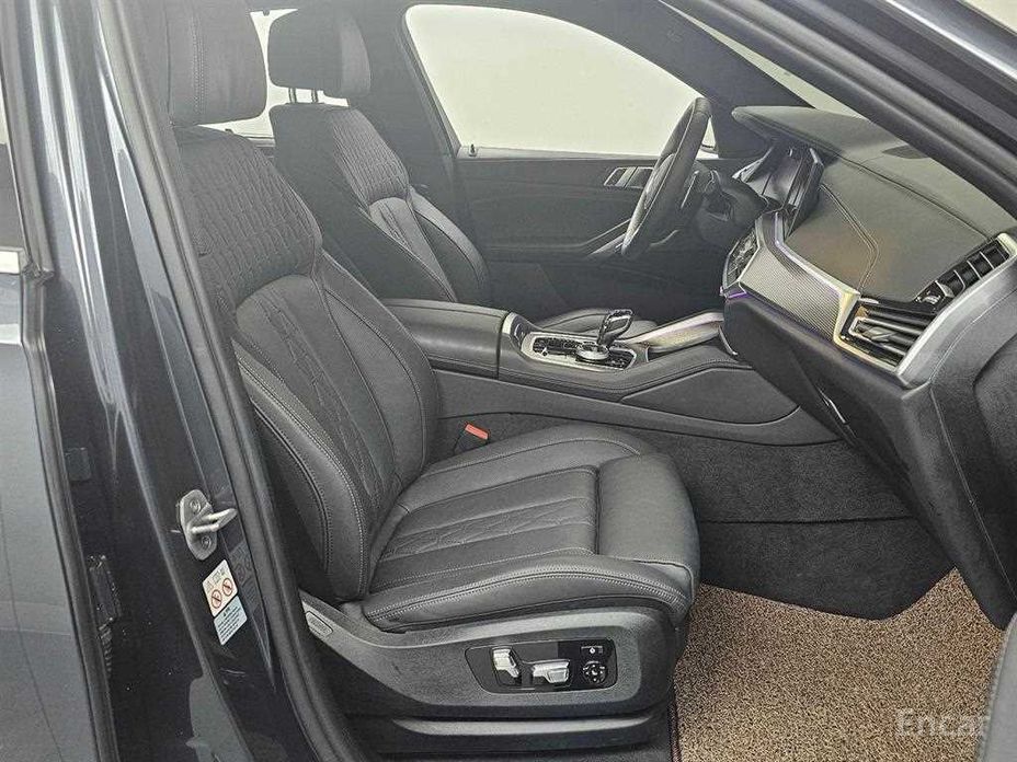 2022 BMW X6 III (G06) xDrive40i M Sport с пробегом 12 114 км