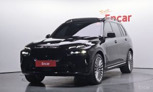 2025 BMW X7 I (G07) Рестайлинг xDrive 40i Design Pure Excellence 6-Seater с пробегом 5 716 км
