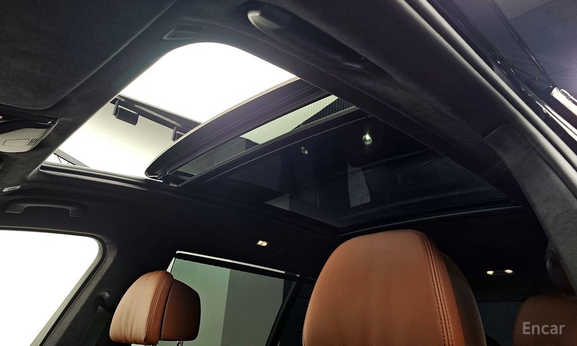 2025 BMW X7 I (G07) Рестайлинг xDrive 40i Design Pure Excellence 6-Seater с пробегом 5 716 км