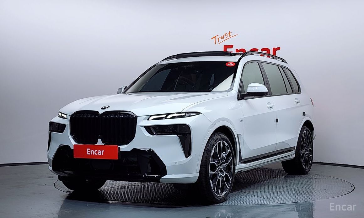 2025 BMW X7 I (G07) Рестайлинг xDrive 40i M Sport 6STR с пробегом 6 525 км